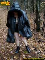 Amateur outdoor pissing in autumn