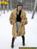 Winter outdoor pissing teen