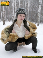 Winter outdoor pissing teen