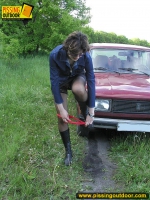 Outdoor pissing is so attractive she just cannot hold