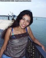 Meet Shy Girl at Beach and Take Photos of Her