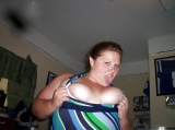 She likes Showing Tits