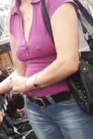 Shopping nipple, harte Nippel beim einkaufen, voyeur