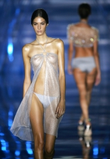 Sexy Fashion Pictures (found on different websites)