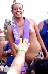 HOTTEST FRIENDS ON FACEBOOK