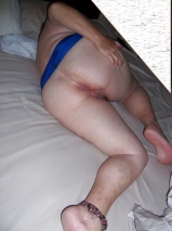 Gorgeous BBW wife.