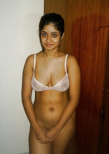 Glams very sexy Indian gf