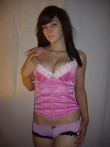 HOT EMO BEAUTY