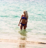 1b450-1b500-more sexy ladies