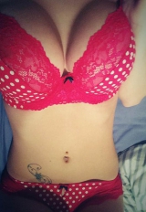 British blonde with big tits - naked Whatsapp uk selfies