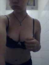 Teen with massive teen tits - nude selfies