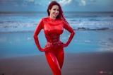 Bianca Baeuchamp Latex red 2