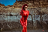 Bianca Baeuchamp Latex red 2