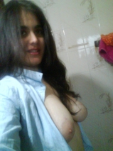 hot model available in Rohini