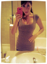 USA woman boobs pussy selfie