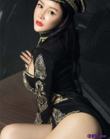 This babe is looking absolutely sexy