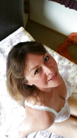 HOT AND SEXY MATURE LADIES - 8