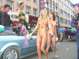 girls walking naked on street