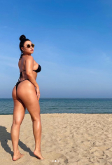 Sexy ma!