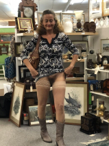 I adore girls, milfs and women with hairy pussy 3