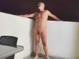 nu au balcon