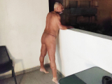 nu au balcon