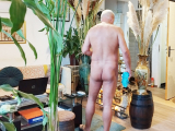 je fais le menage nu