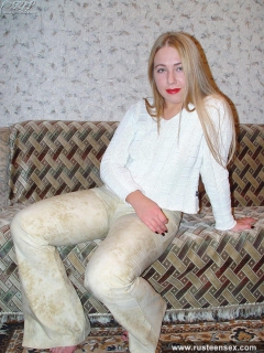 She looks like a white panther and stripping for you - N