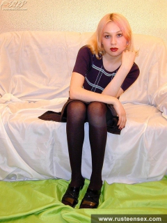 Teen blonde panties play - N