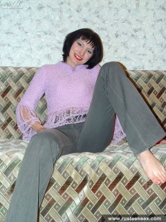 Teen brunette posing and showing shaved pussy - N