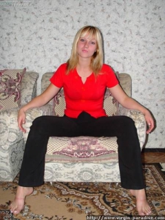 Young virgin blonde - N