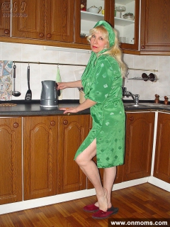 Mature housewife undressing and posing - N