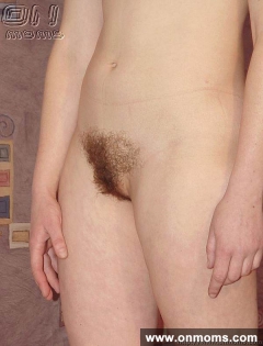 Aged mature shows her pussy - N