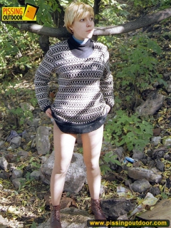 Pissing teen walks and pisses outdoor - N
