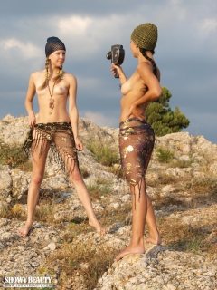Naked teen lesbians - N