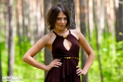 Nude beauty in the forest - N