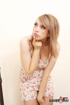 Super hot babe shows - N