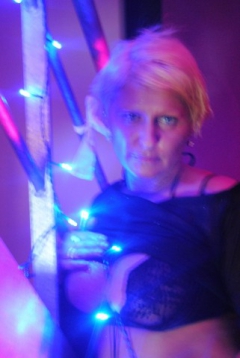 Ellen - N