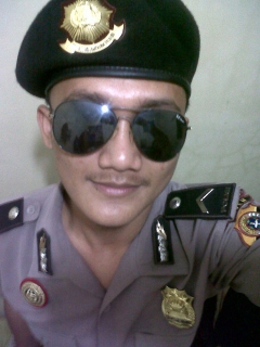 POLICE - N