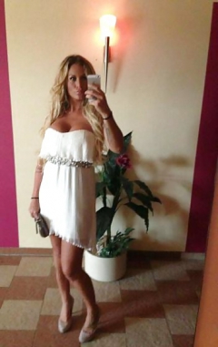 Busty Amatuer 36 - N