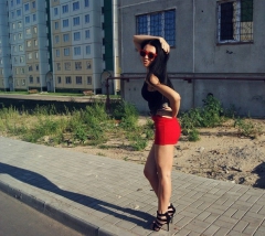 Beautiful Slut - N