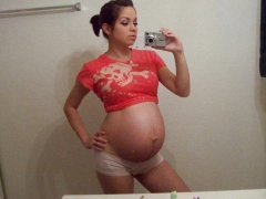 Latinas - N