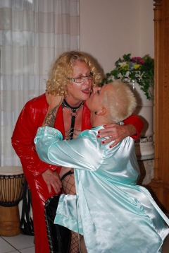 Guest mistress Rita and slave - N