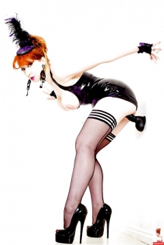 Fascinator - N