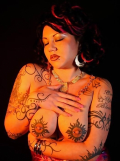 Tats - N