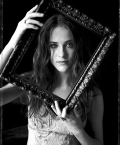 Evan Rachel Wood - N