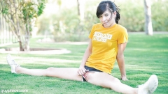 Yoga - N