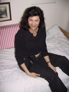 toronto mum of 2 lusy strips - N