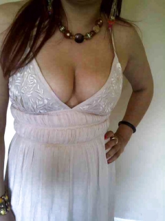 Fit desi milf - N