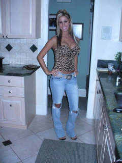 sexy mom - N